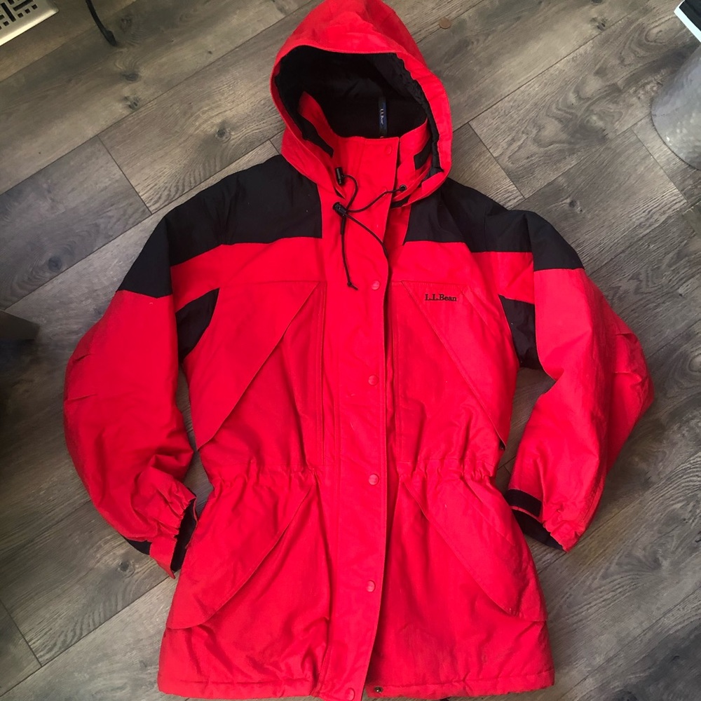 LL Bean Insulated Red Jacket with hood - Medium